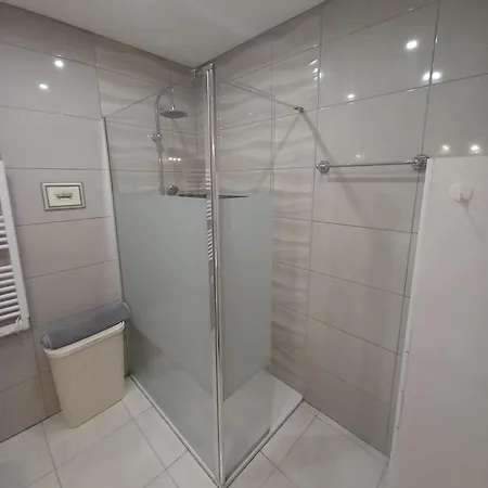 Relaxinlagos لاغوس